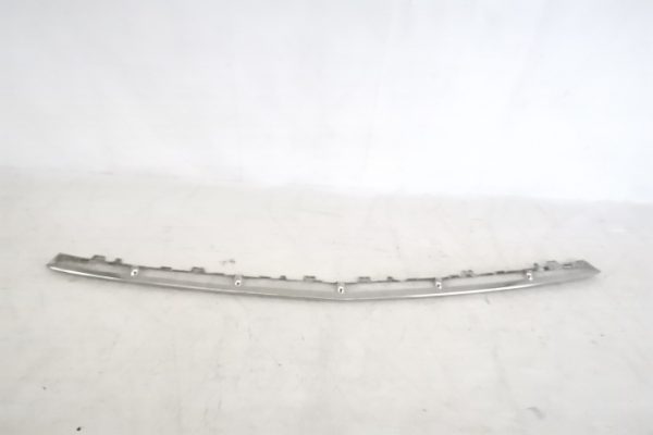 Ornament Crom Central Fusta Spoiler Bara Fata Original in Stare Buna  Mercedes-Benz  SLC-Class  R172 [2016 - 2020]