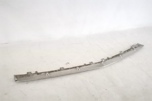 Ornament Crom Central Fusta Spoiler Bara Fata Original in Stare Buna  Mercedes-Benz  SLC-Class  R172 [2016 - 2020] - imagine 2