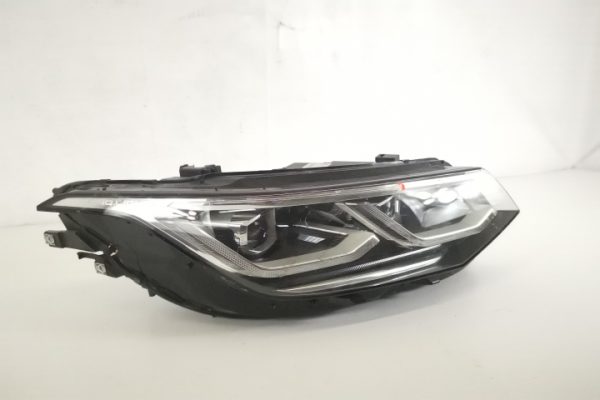 Far Dreapta Original LED MATRIX AVARIAT Volkswagen VW  Tiguan  2 [facelift] AD1 [2020 - 2022] - imagine 2