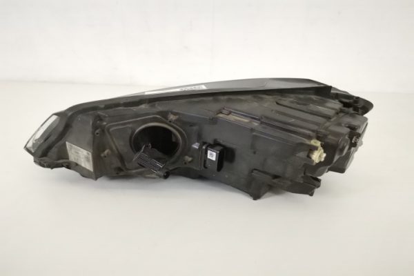 Far Dreapta Original Led Avariat Volkswagen VW  Golf  7 [facelift] [2017 - 2020] - imagine 4