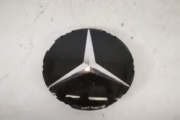 Emblema Grila Centrala Cu Senzor Radar Distronic Si Incalzire Originala AVARIATA ( fisurata) Mercedes-Benz  E-Class  W213/S213/C238/A238 [2016 - 2020]