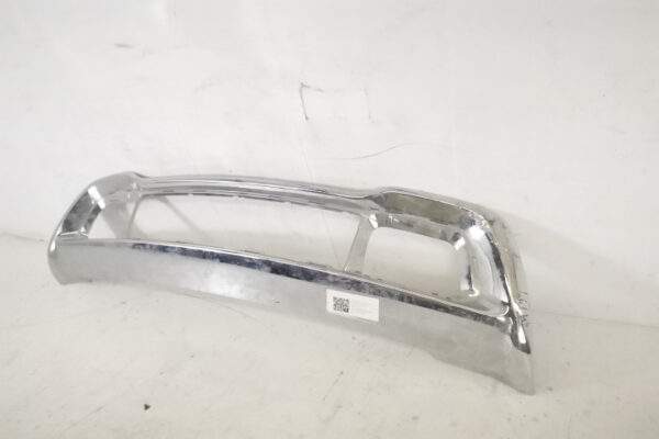 Ornament Crom Fusta Spoiler Bara Fata Original In Stare Buna Jeep  Grand Cherokee  WK2 [facelift] [2013 - 2020] - imagine 3