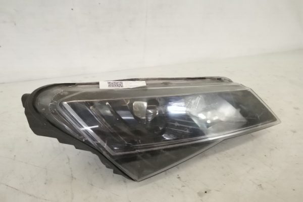 Far Dreapta Original Xenon Adaptiv Avariat Skoda  Superb  3 [2015 - 2020] - imagine 2