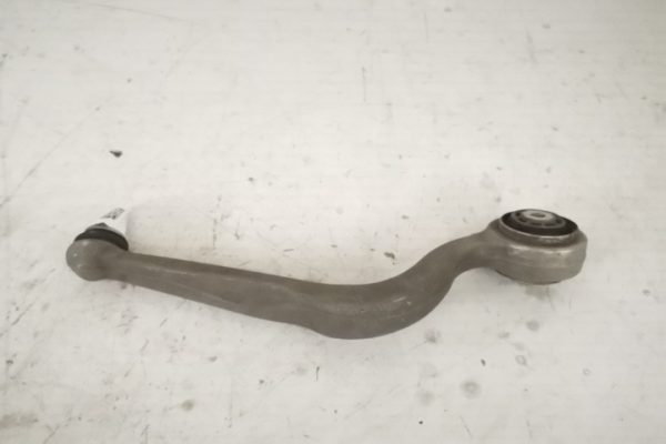Brat Inferior Articulatie Stanga Fata Original In Stare Buna Mercedes-Benz  E-Class  W213/S213/C238/A238 [2016 - 2020]