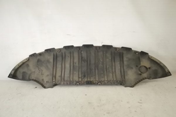 Scut podea deflector pietrer bara spate Tesla  Model Y  1