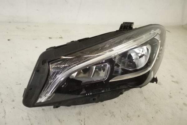 Far Stanga Original Led High Performance Avariat Mercedes-Benz CLA-Class C117 [facelift] [2016 - 2020] Mercedes-Benz  CLA-Class C117 [facelift] [2016 - 2020]