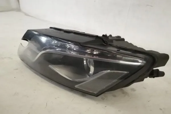 Far Dreapta Original Xenon Avariat Audi  Q5  8R [2008 - 2012] - imagine 3