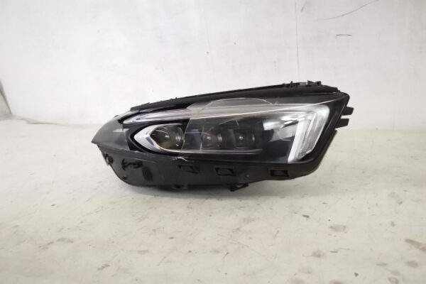 Far Dreapta Original MultiBeam LED  AVARIAT Mercedes-Benz  A-Class  W177/V177 [2018 - 2022] - imagine 3