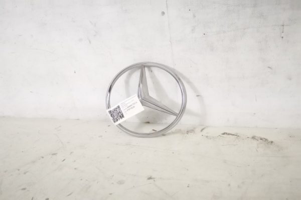 Emblema Grila Centrala Originala In Stare Buna Mercedes-Benz  GLC  1  [2015 - 2020] - imagine 3