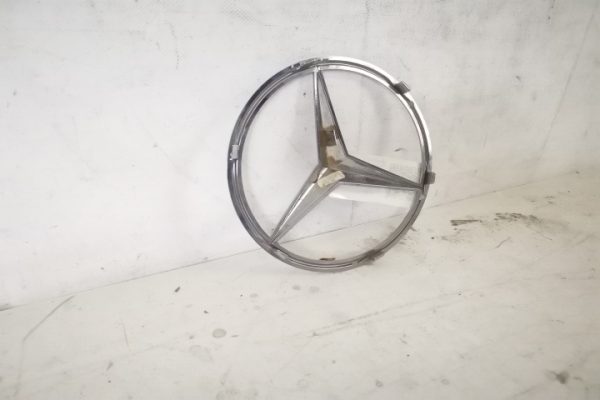 Emblema Grila Centrala Originala In Stare Buna Mercedes-Benz  GLC  1  [2015 - 2020] - imagine 5