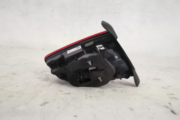 Stop Haion Stanga Original Full Led In Stare Buna Volkswagen VW  Passat  B8 [facelift] [2019 - 2020] - imagine 4