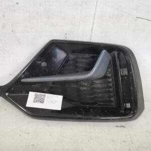 Grila Ornament Bara Spate Dreapta Original In Stare Buna Cu Senzor	 Honda  Civic  10 [facelift] [2020 - 2022]