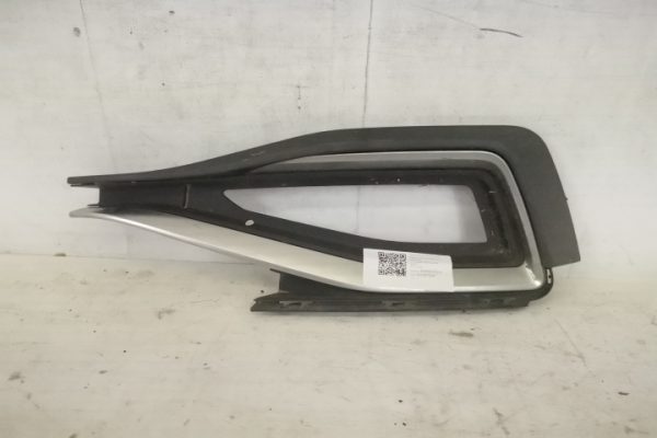 Ornament Grila Proiector Laterala Stanga Originala In Stare Buna  2021 2022 2023 Volkswagen VW  Passat  B8 [facelift] [2019 - 2020]