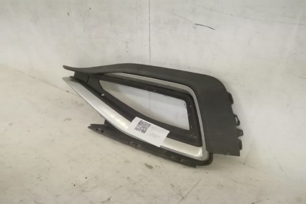 Ornament Grila Proiector Laterala Stanga Originala In Stare Buna  2021 2022 2023 Volkswagen VW  Passat  B8 [facelift] [2019 - 2020] - imagine 3