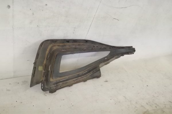 Ornament Grila Proiector Laterala Stanga Originala In Stare Buna  2021 2022 2023 Volkswagen VW  Passat  B8 [facelift] [2019 - 2020] - imagine 5