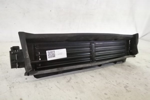 Hota Electrica Deflector Aer Original In Stare Buna Volvo  XC60  2 [2017 - 2020] - imagine 2