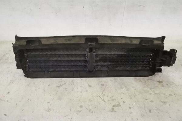 Hota Electrica Deflector Aer Original In Stare Buna Volvo  XC60  2 [2017 - 2020] - imagine 4