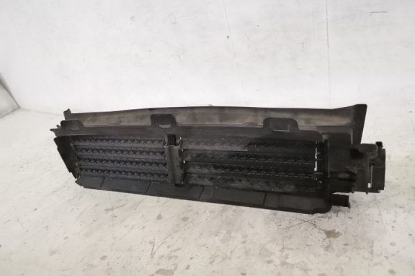 Hota Electrica Deflector Aer Original In Stare Buna Volvo  XC60  2 [2017 - 2020] - imagine 6
