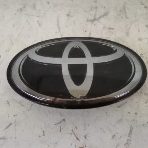 Emblema Grila Centrala Originala In Stare Buna 2021 2022 2023 Toyota  Tacoma  3 [2015 - 2020]