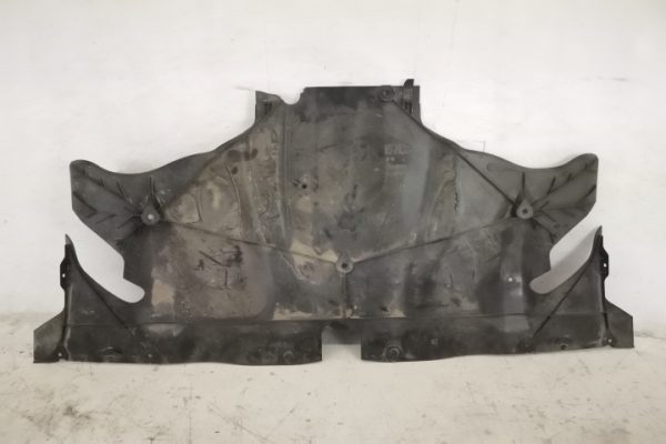 Scut Deflector Pietre Bara Spate Original In Stare Buna Tesla  Model Y  1 - imagine 4