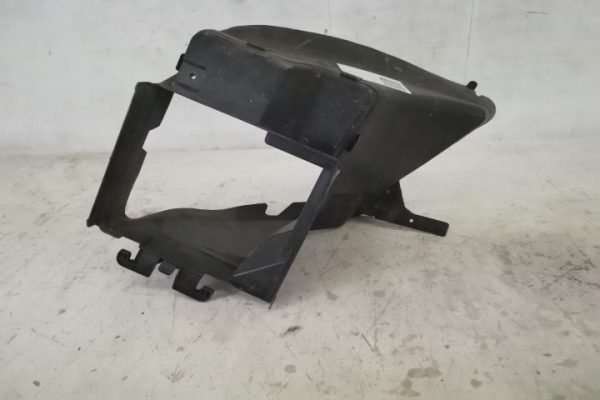 Deflector Aer Dreapta Original In Stare Buna Peugeot  308 T9 [facelift] [2017 - 2020] - imagine 4