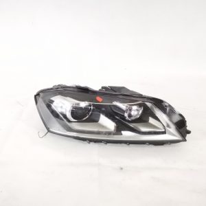 Far Dreapta Original XENON  Avariat Volkswagen VW  Passat  B7 [2010 - 2015]