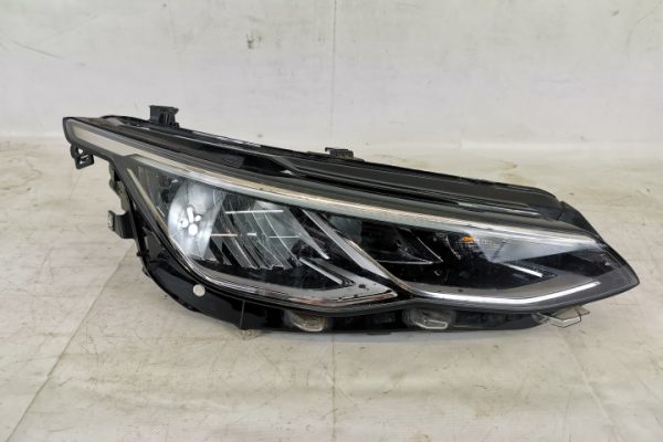 Far Dreapta Original Led In Stare Buna Volkswagen VW  Golf  8 [2020 - 2024]
