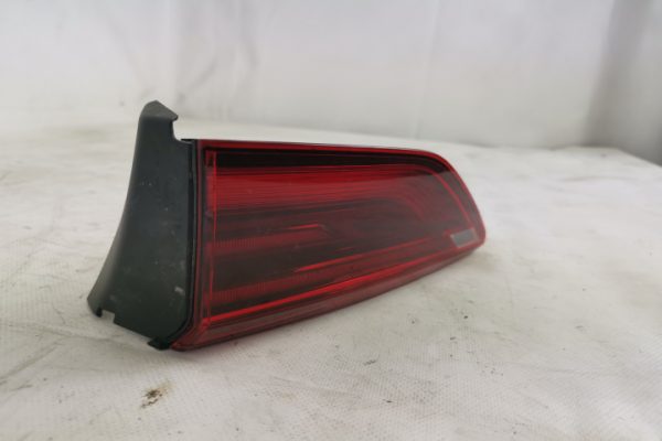 Stop Haion Dreapta Original Full Led In Stare Buna Volkswagen VW  Golf  8 [2020 - 2024] - imagine 2