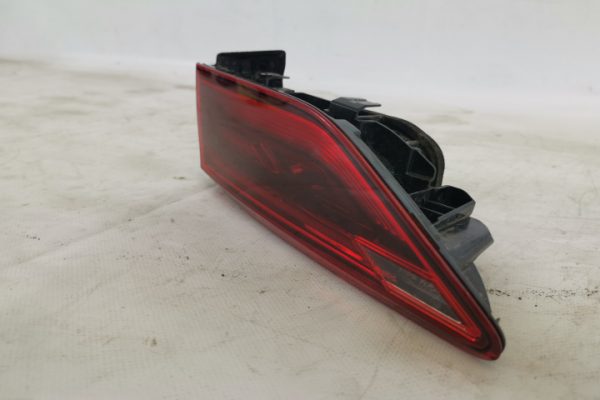 Stop Haion Dreapta Original Full Led In Stare Buna Volkswagen VW  Golf  8 [2020 - 2024] - imagine 3