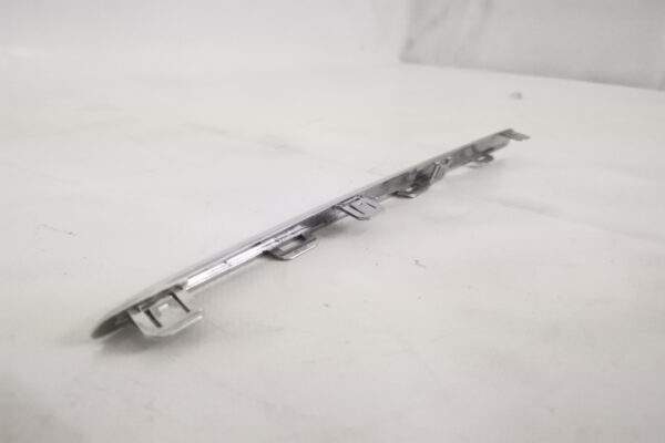 Trim Grila Centrala Stanga Original In Stare Buna Mercedes-Benz  C-Class  W206 [2020 - 2022] - imagine 5