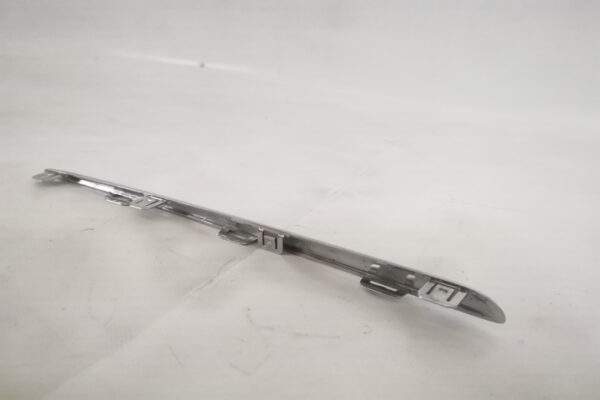 Trim Grila Centrala Stanga Original In Stare Buna Mercedes-Benz  C-Class  W206 [2020 - 2022] - imagine 6