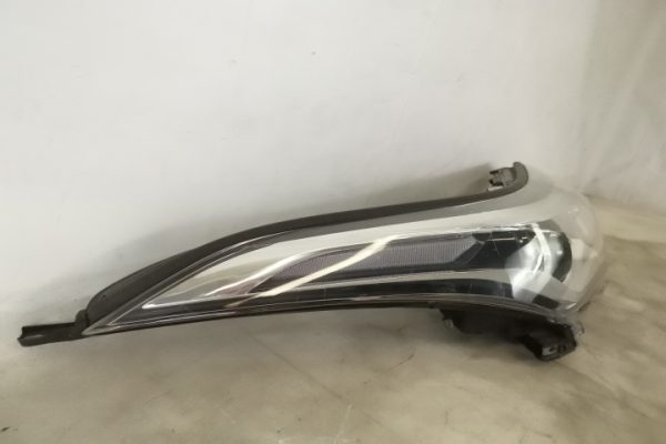 Far Dreapta Original Full Led Avariat Toyota  C-HR  1 [2016 - 2020] - imagine 2