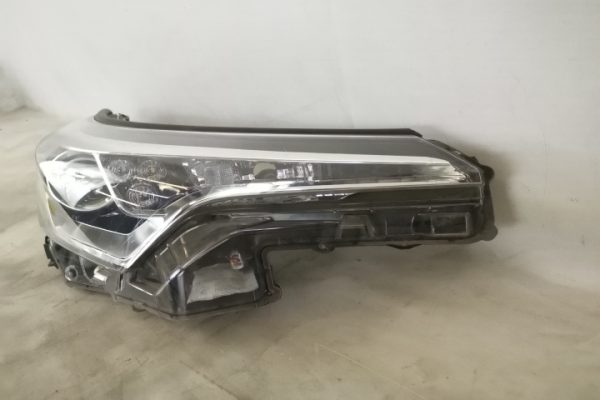 Far Dreapta Original Full Led Avariat Toyota  C-HR  1 [2016 - 2020] - imagine 3