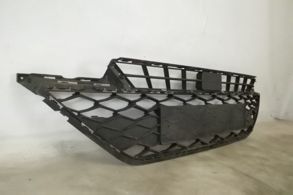 Grila Centrala Originala In Stare Buna Seat  Ateca  1 [2016 - 2020] - imagine 2