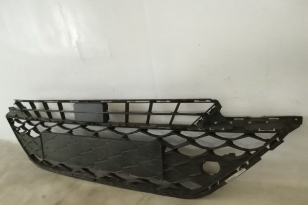 Grila Centrala Originala In Stare Buna Seat  Ateca  1 [2016 - 2020] - imagine 3