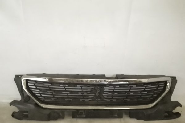 Grila Centrala Originala In Stare Buna Peugeot  301 2 [facelift] [2016 - 2020]