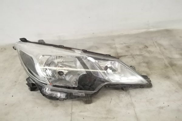 Far Dreapta Original Halogen Avariat Mitsubishi  Space Star  2 [facelift] [2016 - 2019]