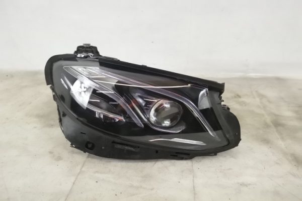 Far Dreapta Original In Stare Buna MultiBeam Led  Mercedes-Benz  E-Class  W213/S213/C238/A238 [2016 - 2020]