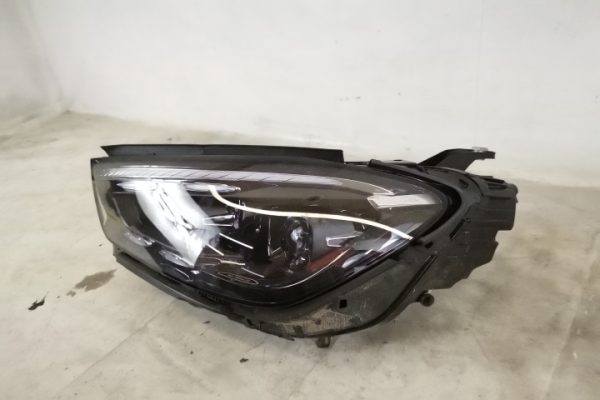 Far Stanga Original Multibeam Led Avariat Facelift 2023 2024 Mercedes-Benz GLE Mercedes-Benz  GLE V167 Facelift [2021 - 2025]