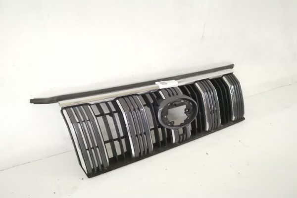 Grila Centrala Radiator Originala In Stare Buna  Toyota  Land Cruiser Prado  J150 [2th facelift] [2017 - 2020] - imagine 2
