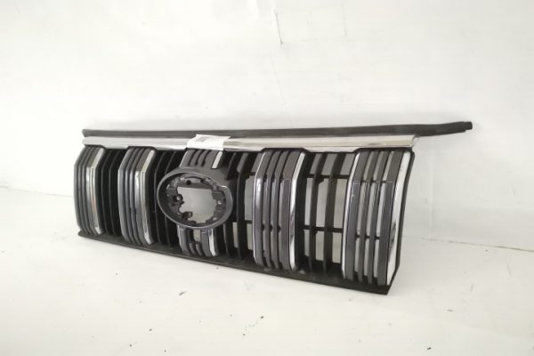Grila Centrala Radiator Originala In Stare Buna  Toyota  Land Cruiser Prado  J150 [2th facelift] [2017 - 2020] - imagine 3