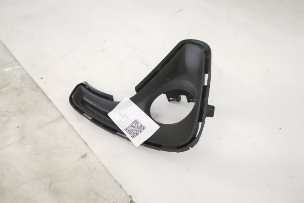 Grila Proiector Laterala Stanga Originala In Stare Buna Toyota Yaris XP210 [2020 - 2023] Toyota  Yaris XP210 [2020 - 2023] - imagine 3