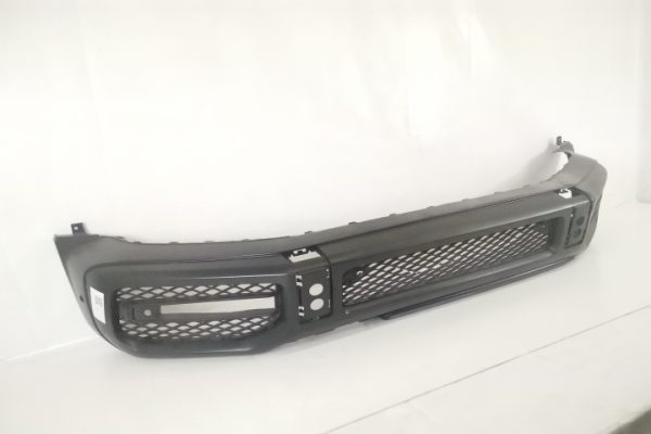 Bara Fata Originala Cu Senzori Grile Laterale si Grila Centrala In Stare Buna Completa W463 Mercedes-Benz G-Class W463 [3th facelift] [2015 - 2018] Mercedes-Benz  G-Class W463 [3th facelift] [2015 - 2018]