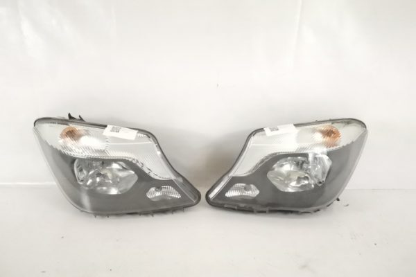 Far Dreapta Original Halogen Avariat Mercedes-Benz  Sprinter  2 906 [facelift] [2014 - 2019]