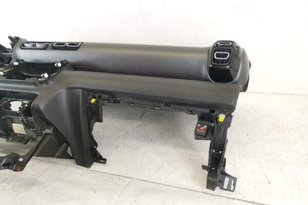 Plansa Bord Originala In Stare Buna Retapitata Citroen  C3 AirCross  1 [2017 - 2020] - imagine 3