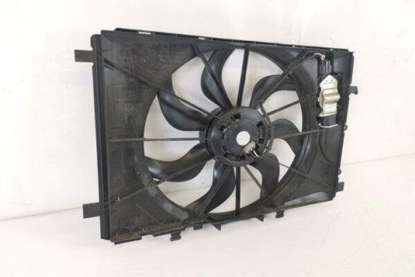 Electroventilator GMV GMW Original In Stare Buna A-class B-class Mercedes-Benz  CLA-Class  C117 [2013 - 2016] - imagine 5