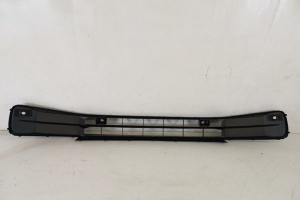 Grila Centrala Inferioara Fata Originala In Stare Buna 2020 2021 2022 2023 2024 Volkswagen VW  ID.3  1 [2019 - 2019] - imagine 4