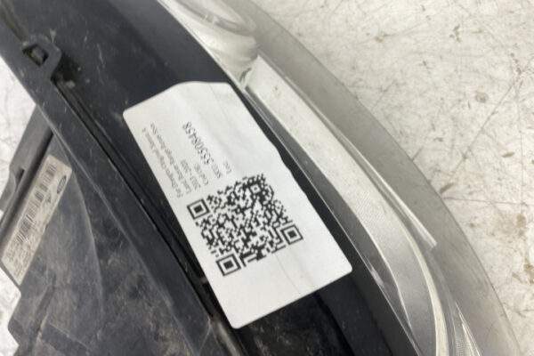 Far Dreapta Original Xenon Avariat Land Rover  Range Rover Sport  2 [2013 - 2020] - imagine 7
