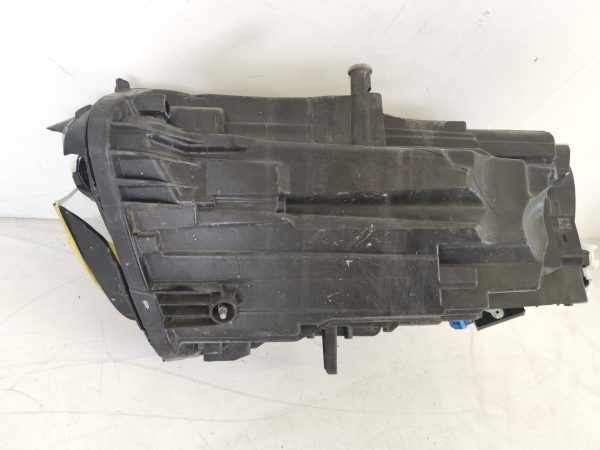 Far Dreapta Mercedes-Benz  A-Class W177/V177 [2018 - 2022] Full Led Avariat - imagine 7