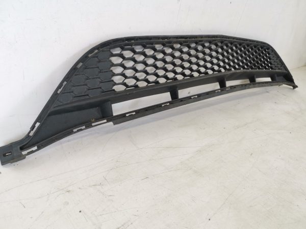 Grila Inferioara Bara Fata Mercedes-Benz  A-Class W168 [1997 - 2001] Originala In Stare Buna - imagine 4